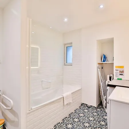 Le Lucien Eco-Appart'Hotel - Angouleme - Centre - Wifi - Parking Prive - Classe 4 Etoiles Buitenkant foto